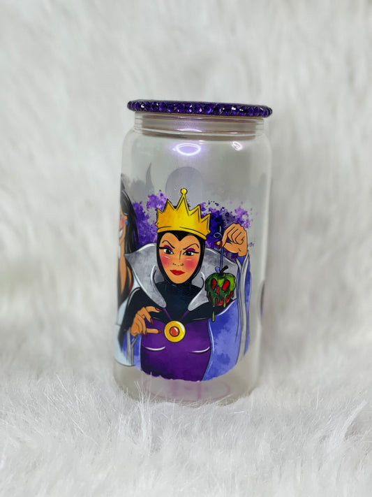 EVIL QUEENS